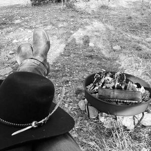 Meet your Posher, Derrick